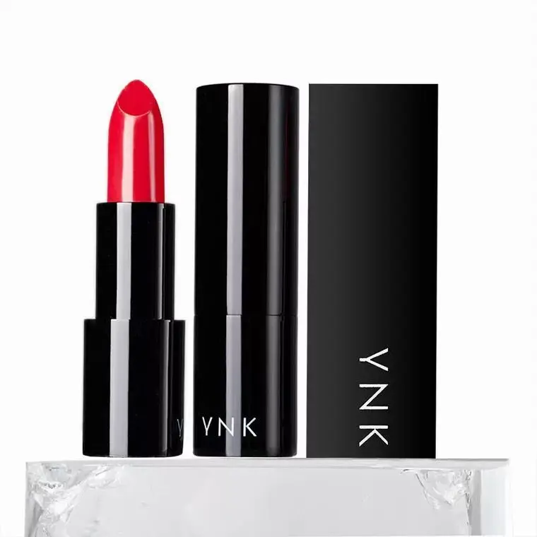 

Hot Selling Moisturize Long Lasting Matte Lipstick for Party Queen, 8 color