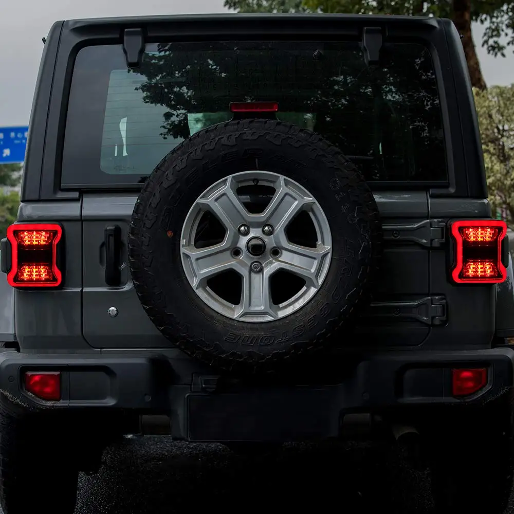 Jeep JL Taillight 7.jpg
