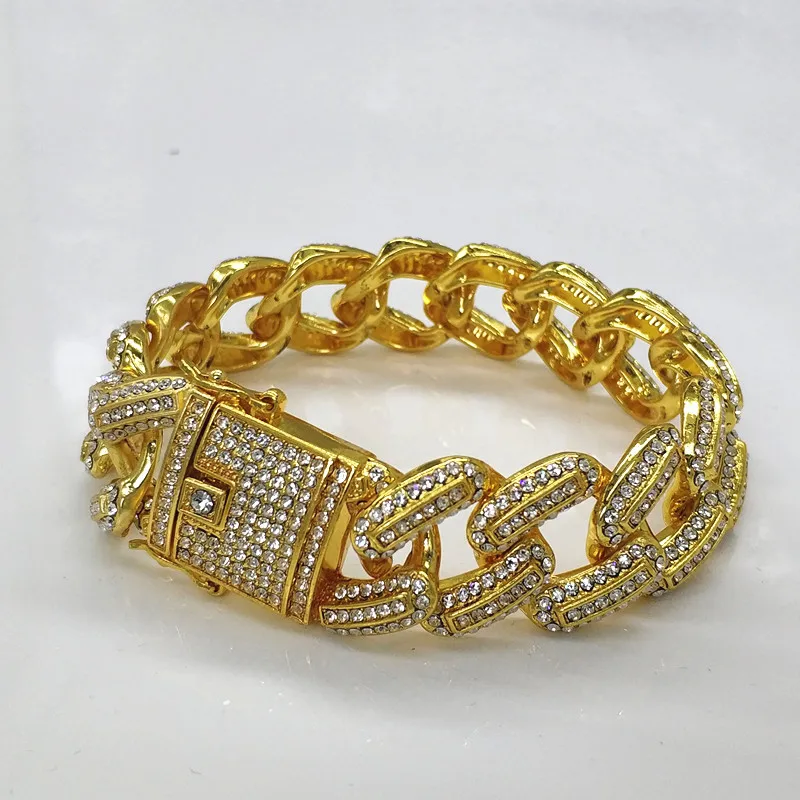 

Electroplate 18K has diamond gold Cuban link necklace, Jinxiha jewelry necklace, N/a