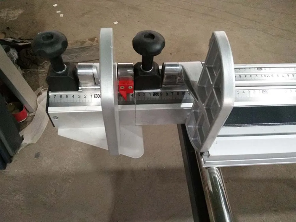 sliding table panel saw machine