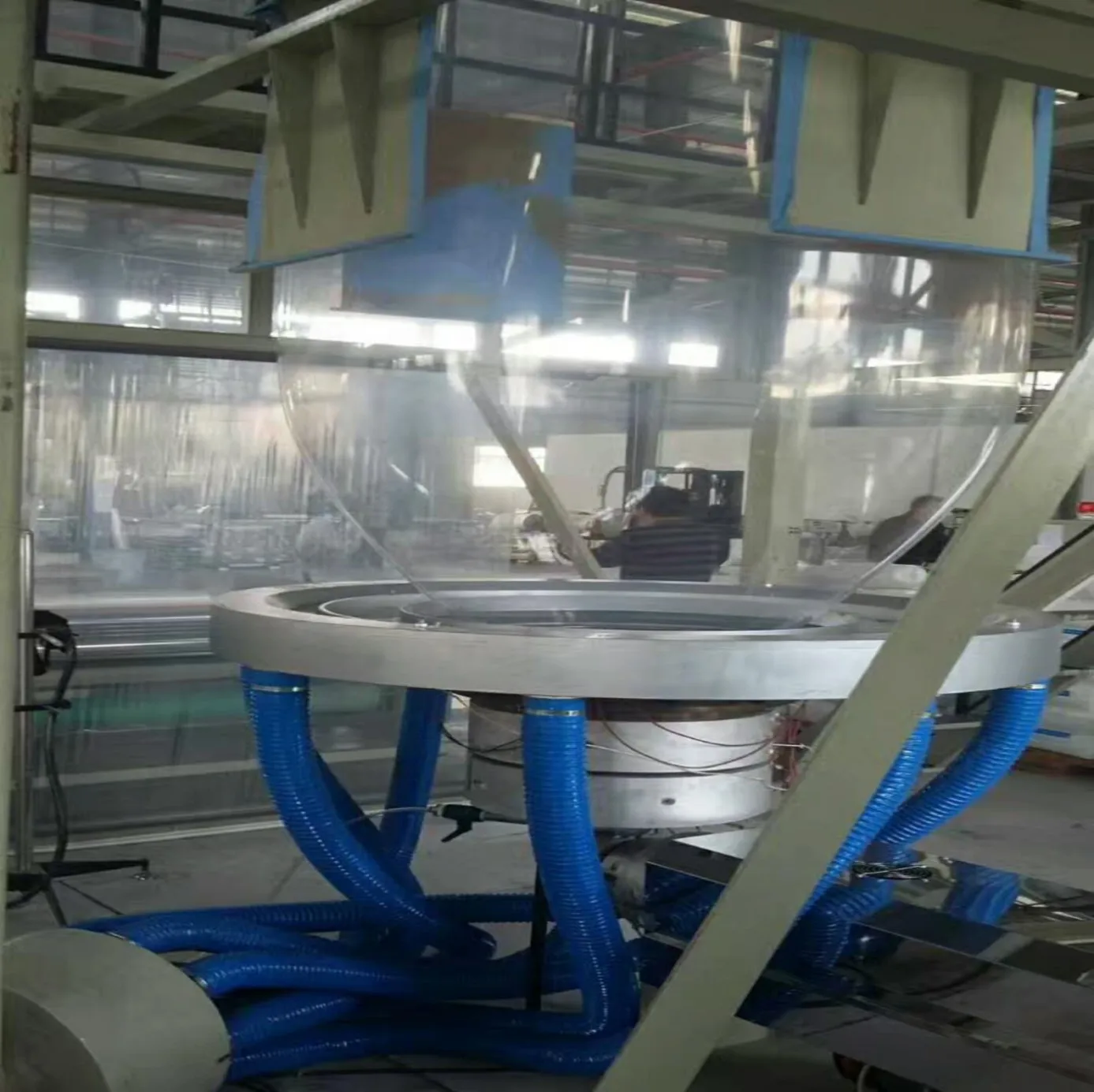 mulch film blown machine.jpg
