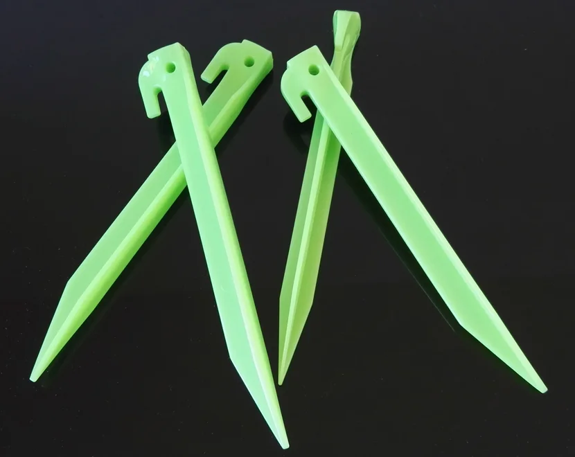 Plastic Tent Pegs Stakes For Outdoor Camping Beach 6 Pcs In Pack Hot