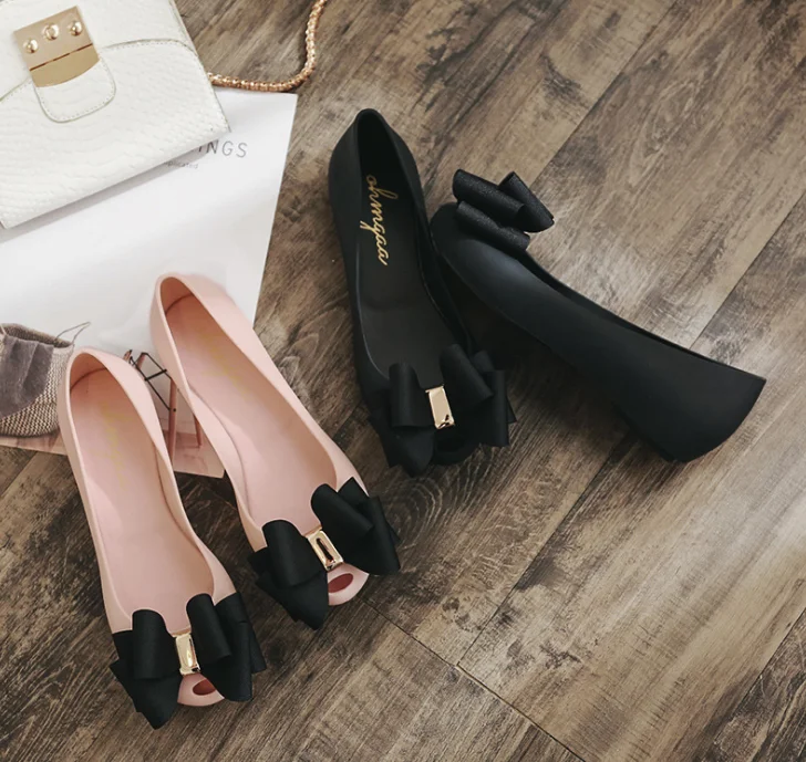 

Hot sale graceful ribbon bow knot popular pvc jelly shoes for women