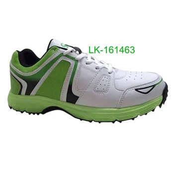 cricket shoes rubber spikes