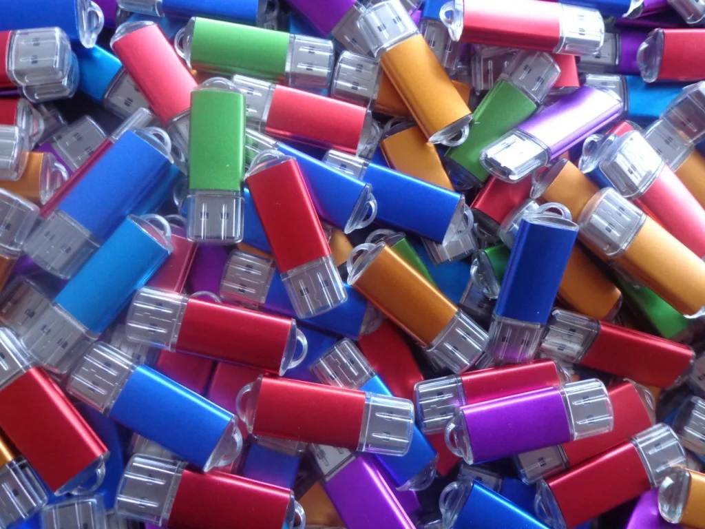 4591648096_2137414402