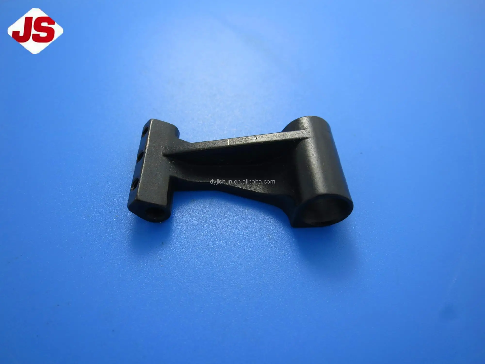 TITAN DK2500 2502K HIGH ACCURACY INDUSTRIAL CARPET OVEREDGING SEWING PARTS SEWING ACCESSORIES GARMENT 25556 NEEDLE CLAMP