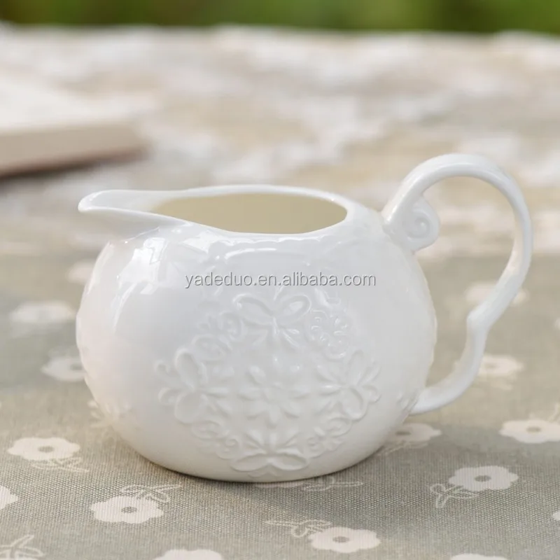 Restaurant Porcelain Embossed Tea Pot 850ml Ceramic Plain White Coffee
