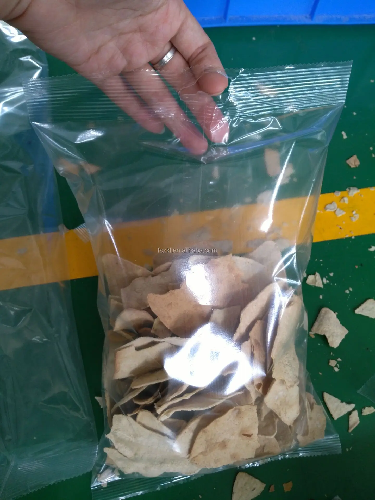BAG HOLD2.jpg
