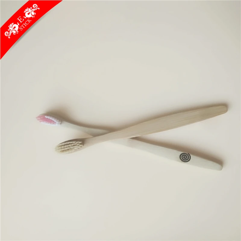 Customized Wholesale Bamboo Long Handle Toothbrush With Good Hand Shank