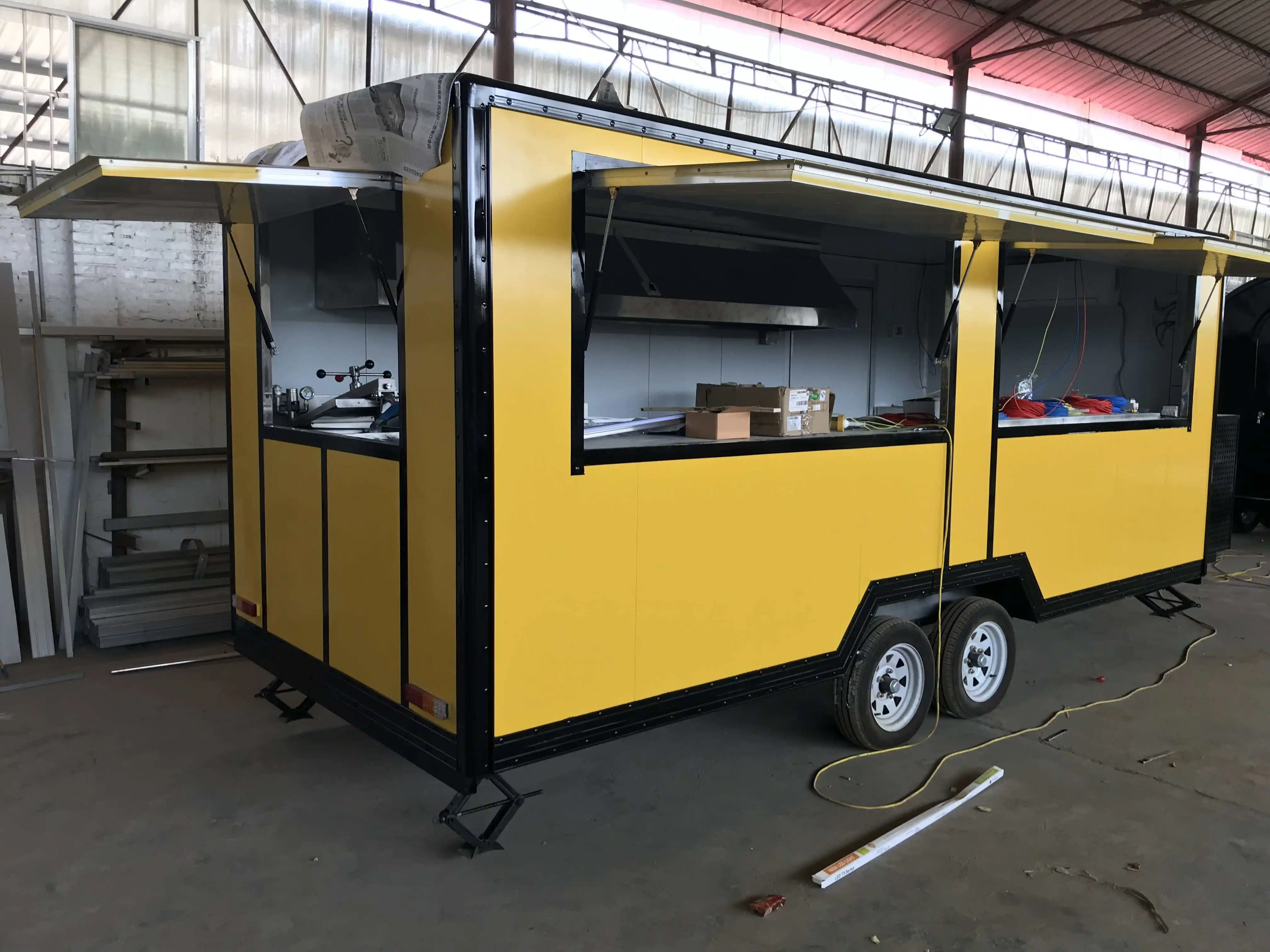 Bestselling Popular Food Vending Trailer Luxury Type 2 Axles 4 Wheels