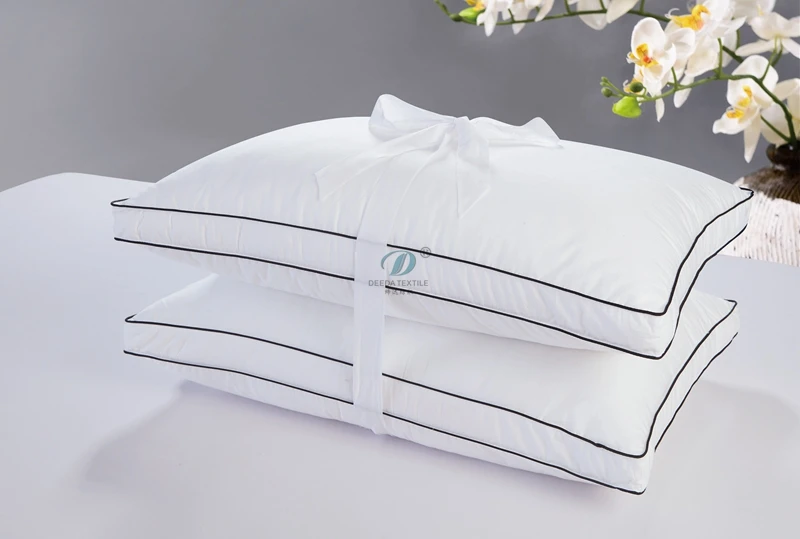 Deeda Factory Downalternative Microfiber Marriott Hotel Pillows Set