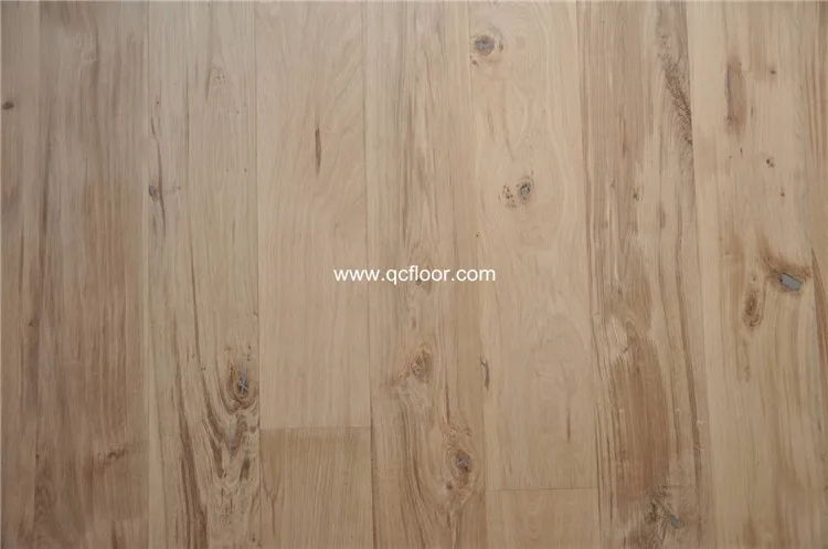 Natural Unfinished Rustic European Knotty Oak Wood Flooring Product