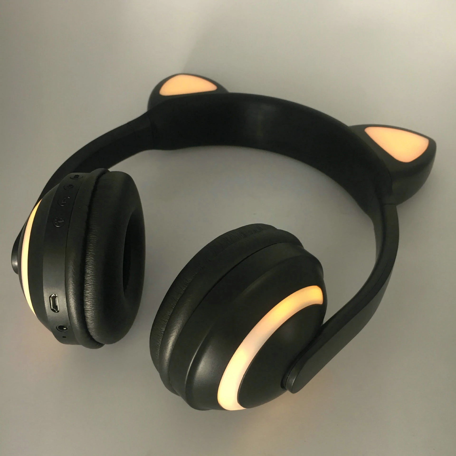 Globalcrown Cat Ear Headphones With Mic 7 Colors Led Light Flashing