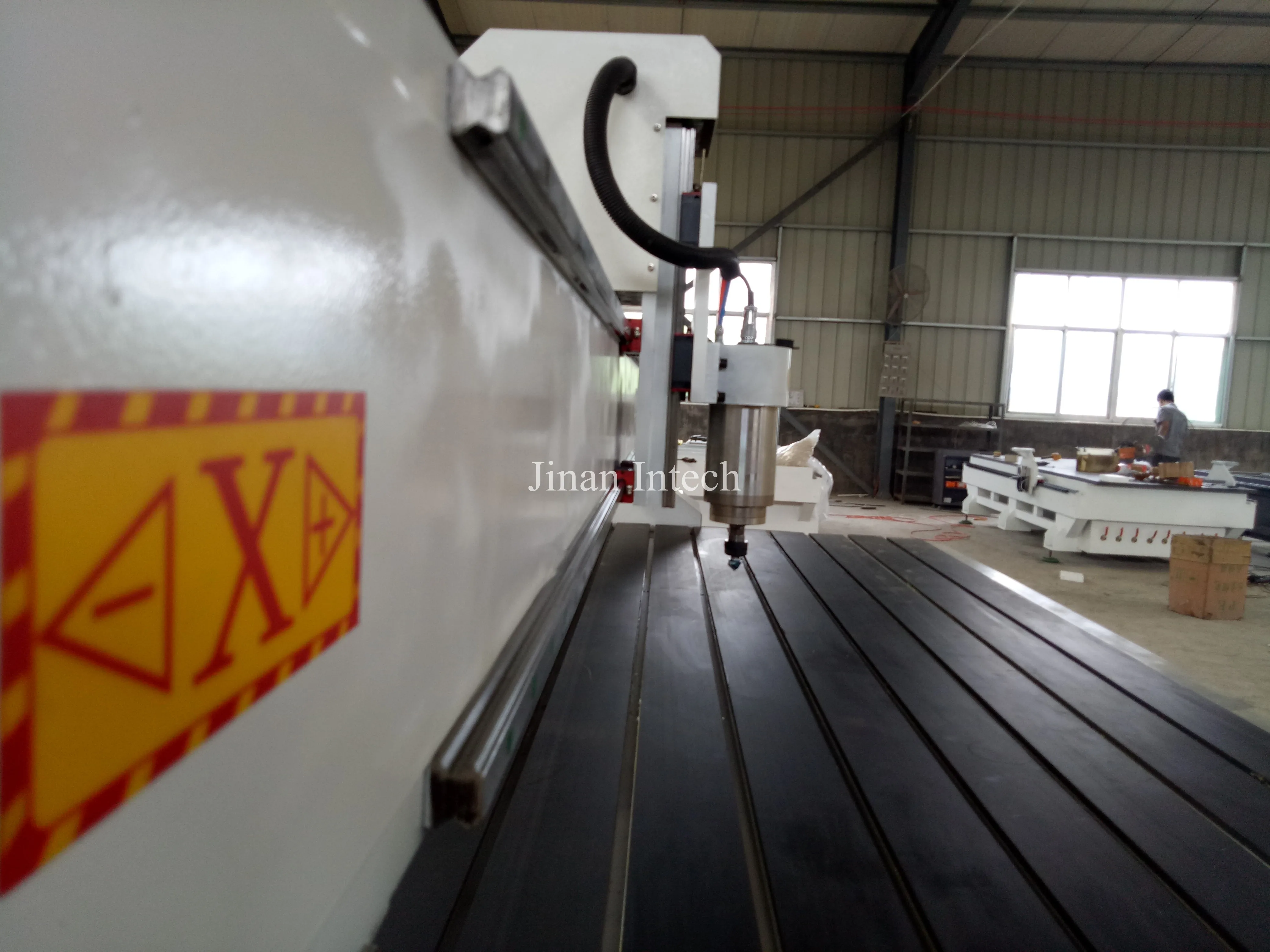 Multipurpose 5 axis jinan china cnc milling cnc router machine