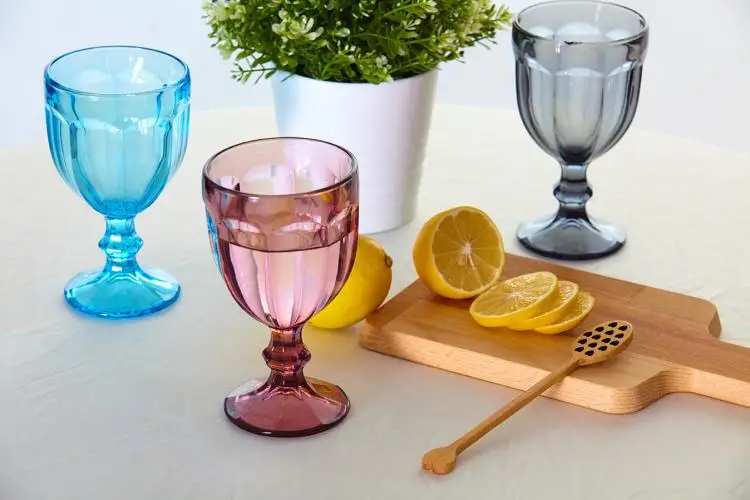 Бокалы кубки из цветного стекла. Gipfel стаканы стеклянные. Drinking Glass Decor. Кубок очки.