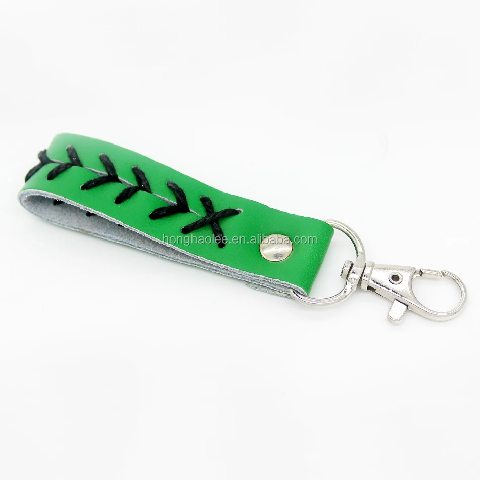 

2018 fashion leather keychains personalized softball seamed leather keychains baseball, softball keychains