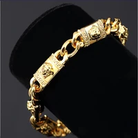 

Popular HipHop Style Gold Linked Medusa Bracelet For Men