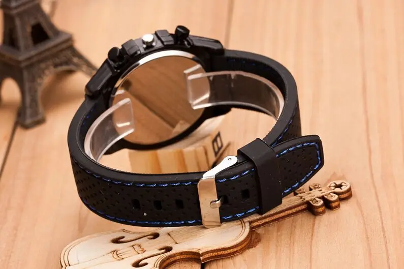 Fashion Men's Sport Wrist Watch Silicone Band Creative Quartz Gift Watches For Boy Friend SW054