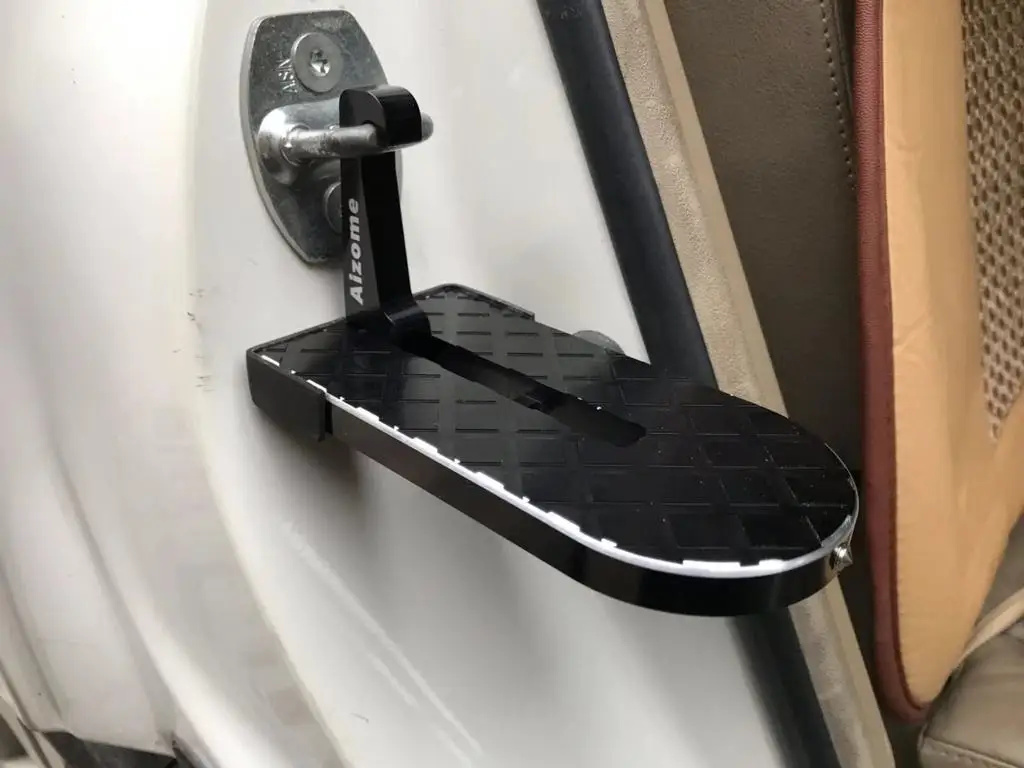 Zjmoto Durable Aluminum Alloy 510 Pounds Vehicle Car Door Step Car