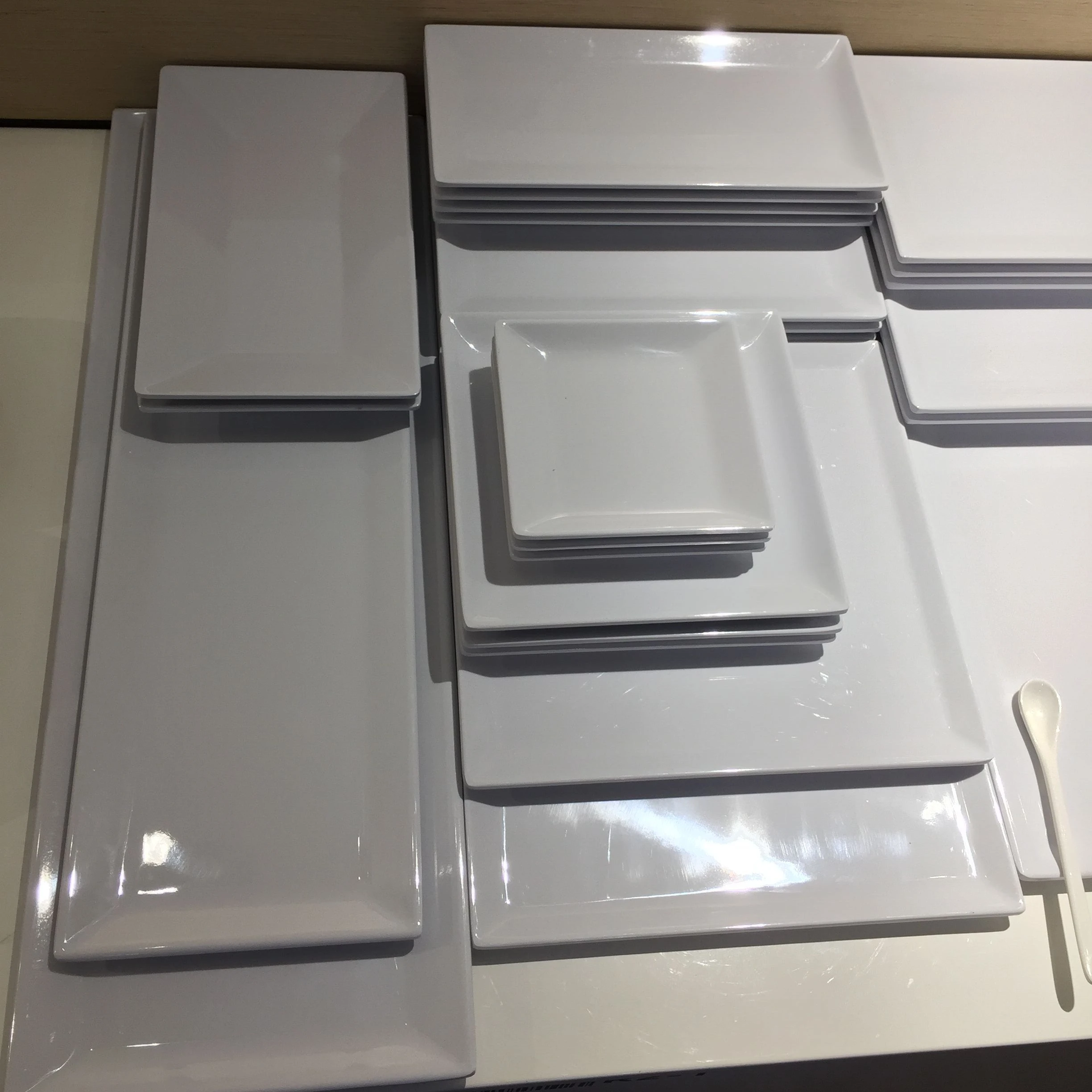 Used modern restaurant 100% melamine unbreakable dinnerware set