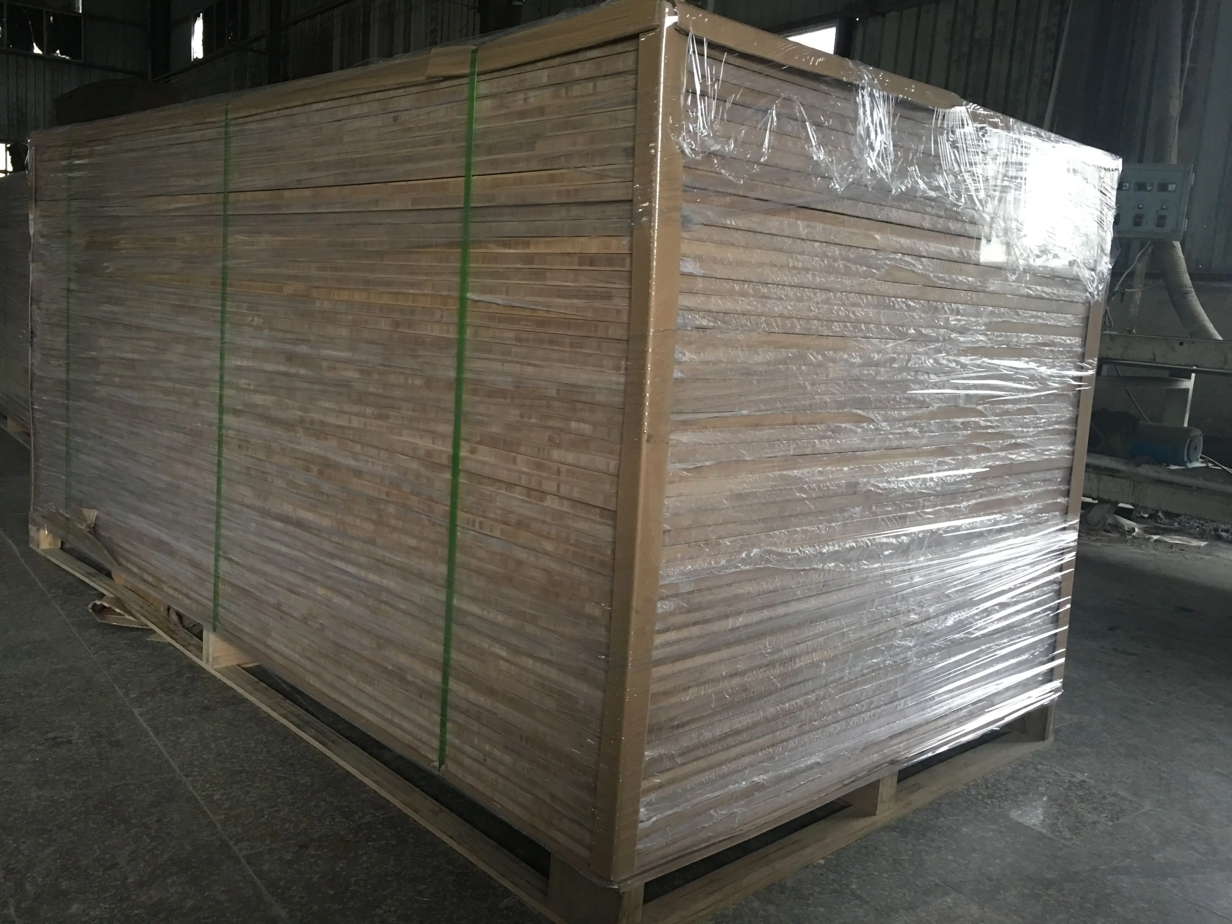 Wholesale 5 Ply 19mm Compressed Bamboo Plywood Cross