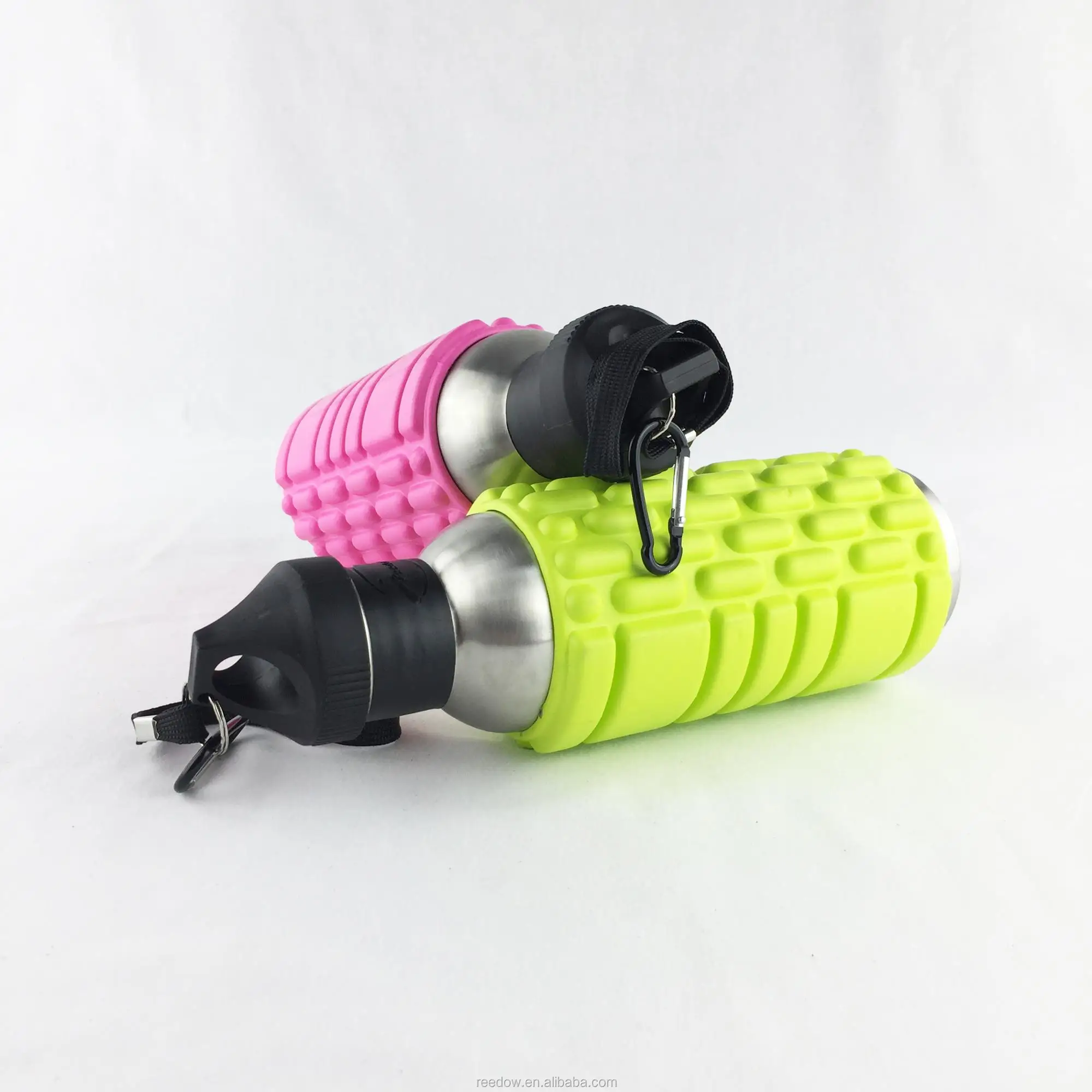 

Reedow Insulated Bottle Massage Tool Foam Roller Water Bottle for Keeping Warm or Cold Your Liquid and Physical Therapists, Blue/black;pink/black;or customized