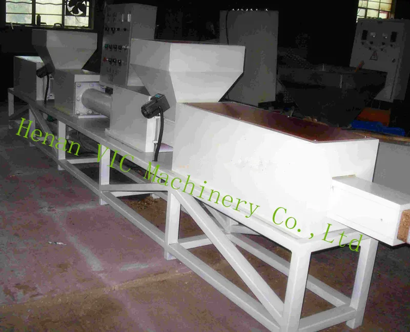 wood pallet machine 01.jpg