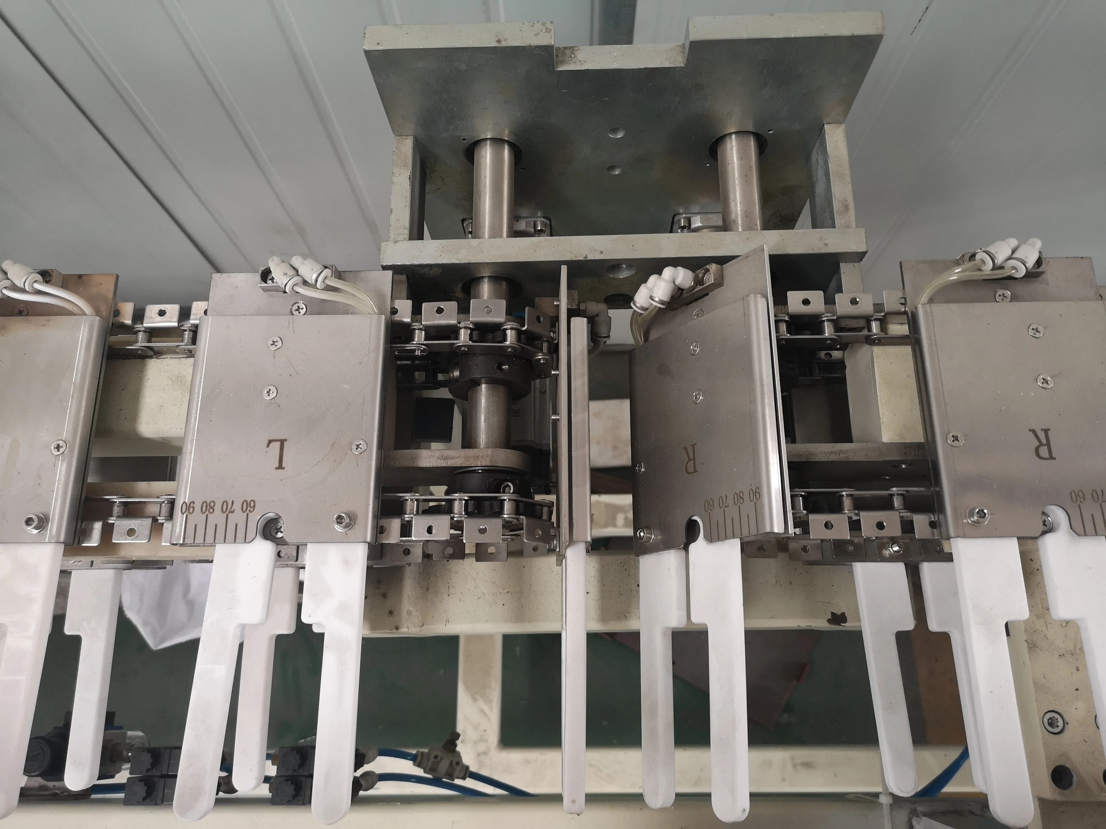 
Cheapest surgical fully automatic medical glove packing machine for production line 