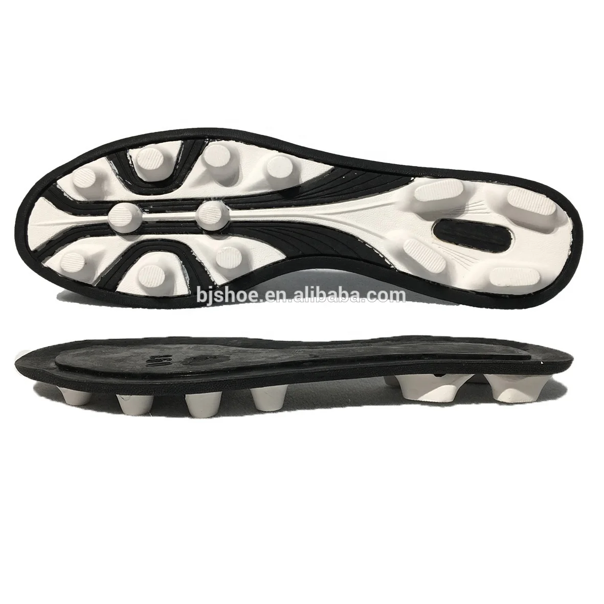 rubber sole football shoes