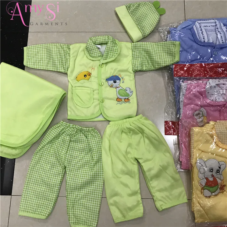 

2.07 USD NT008 Wholesale Winter warm cotton 5pcs newborn baby clothes, wholesale baby clothes, baby clothes set, Mixed color as picture