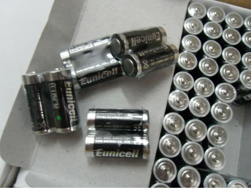LR1 battery-2012.8.14-.JPG