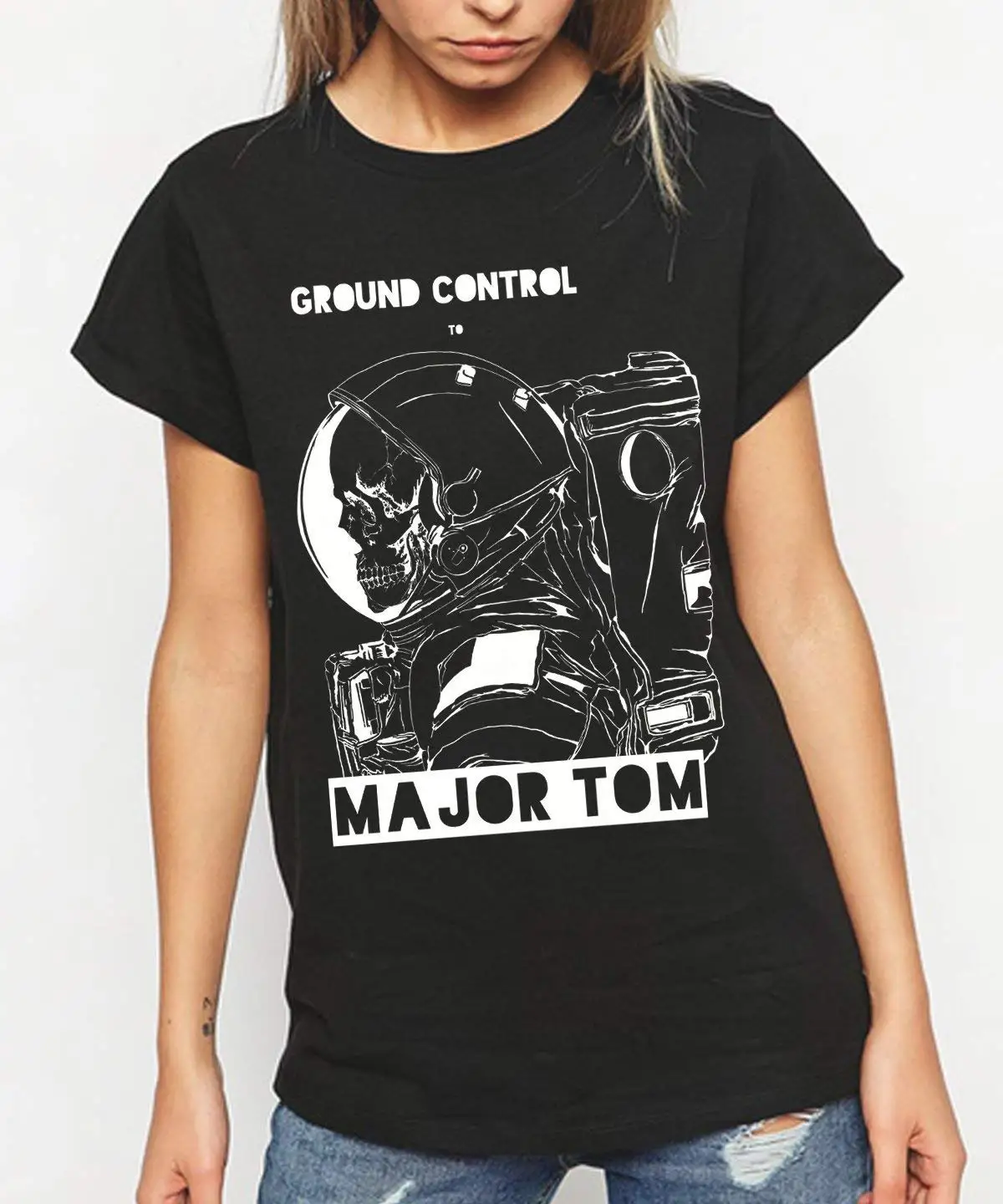 Ground control to major. Major Tom David Bowie. Футболка ground Control. Футболка майору. Майка мажор.