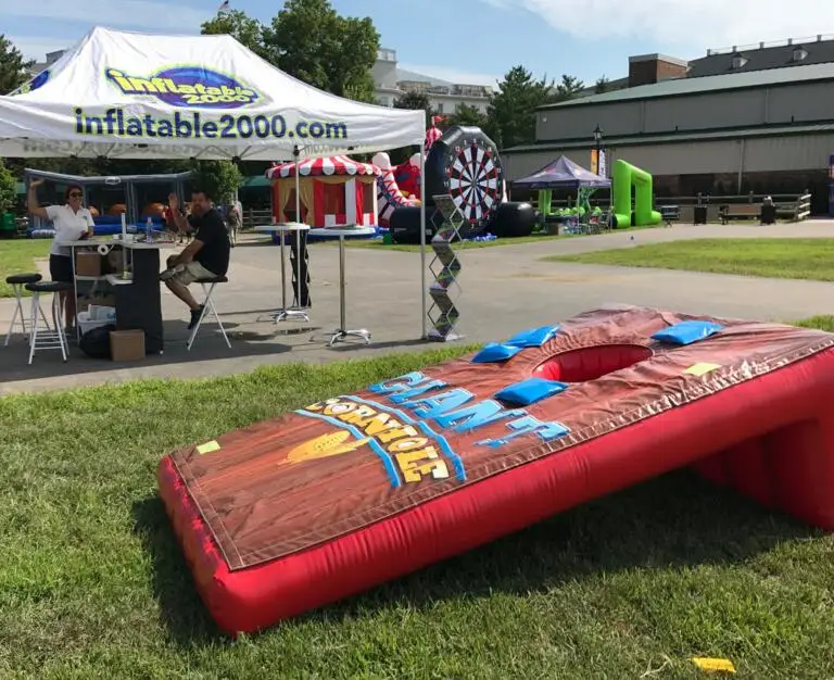New Design Giant Inflatable Cornhole Boards Inflatable Corn Hole Game