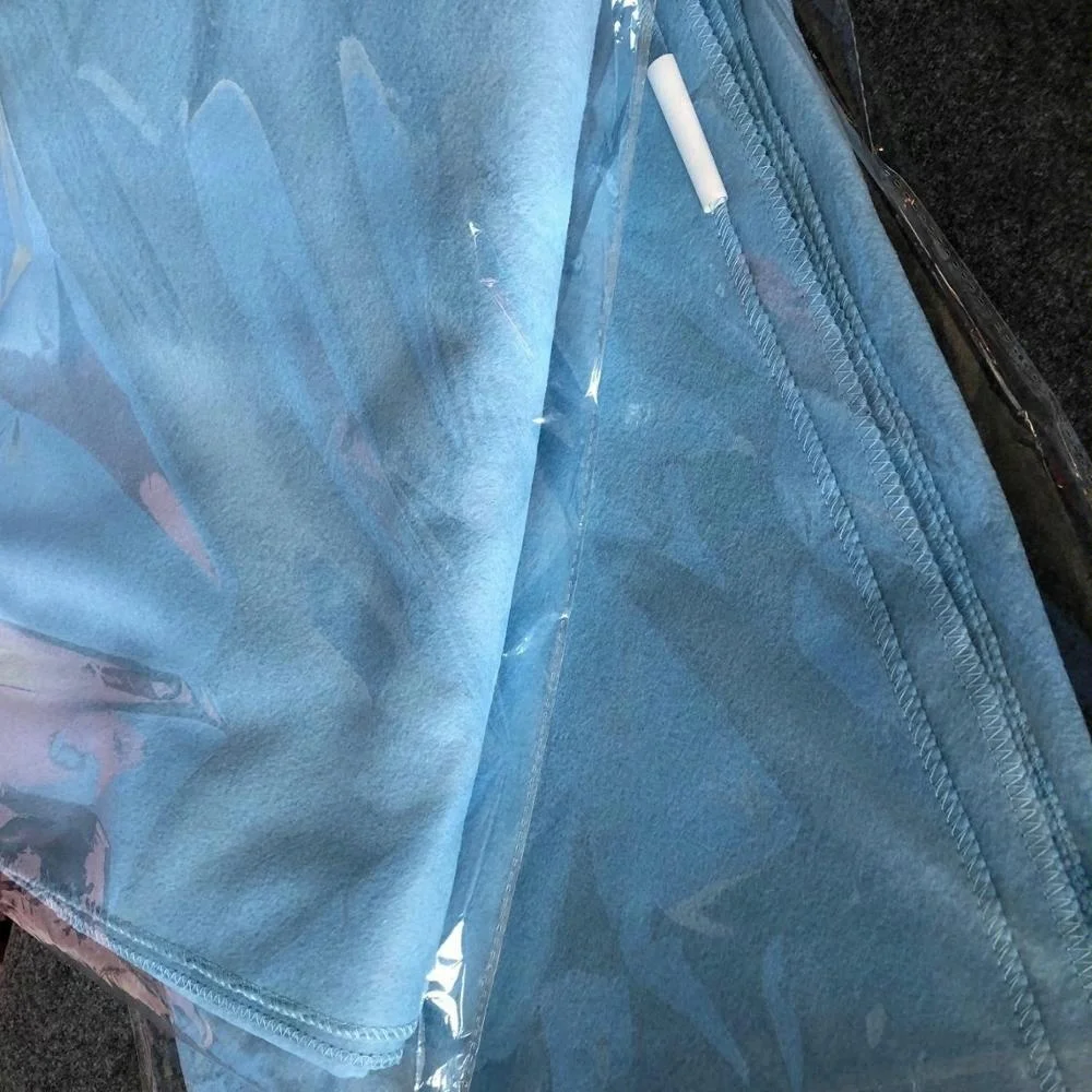 100cm *150cm Flame Retardant Airplane Travel Flight Blanket For