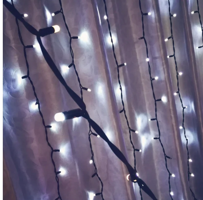 Hot Selling Low Price Holiday Decoration Twinkle Star 300 LED Window Curtain String Light Wed Christmas White Warm Customized