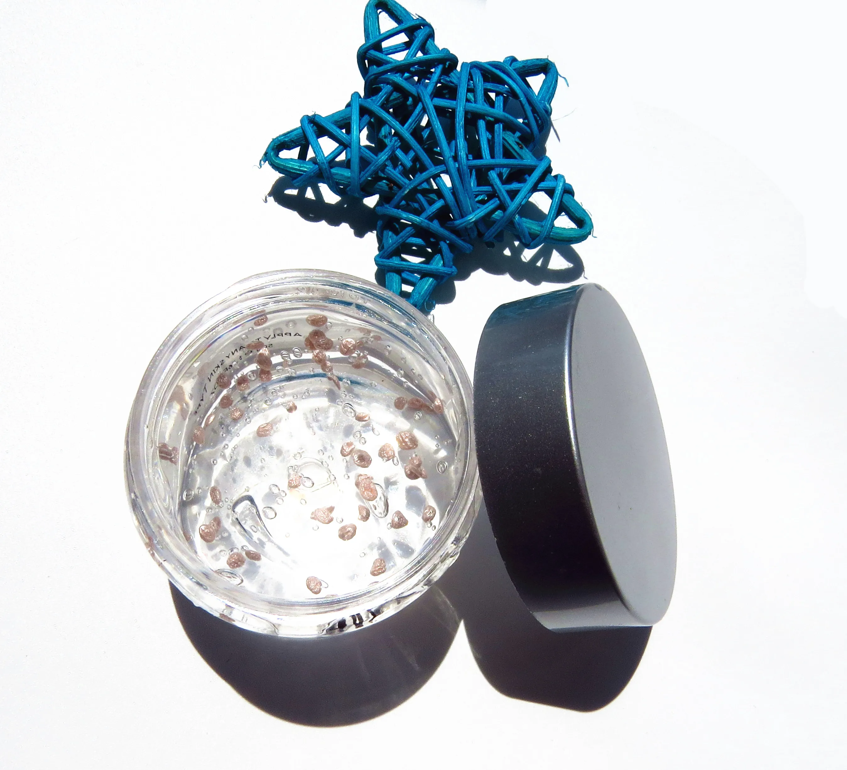 

Wholesale omy lady lifting renewal facial skin whitening face night cream for dark skin removal