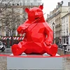 Modern art Customized Fiberglass Large Resin Red Sitting Bear Statue
