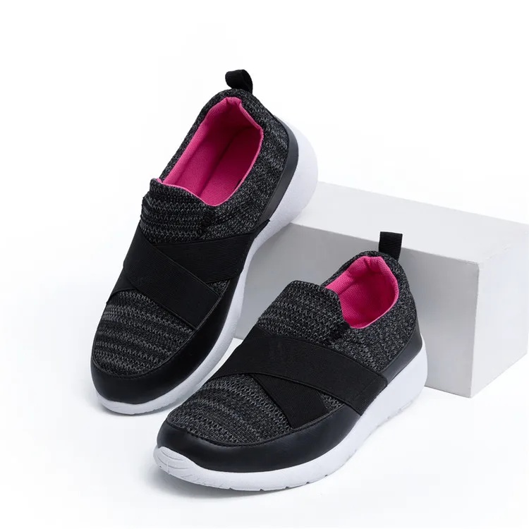

2020 New Design Slip on Soft Black Sports Casual Sneaker Shoes Women