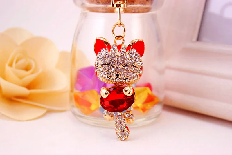 YWbeyond Crystal Rhinestone Fortune Cat Keychain Car keyrings Handbag Pendant Car Keychain Woman Jewelry Bridal Shower Gifts