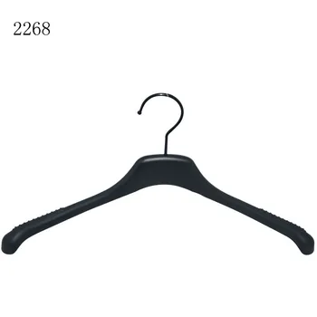 short hook clothes hangers