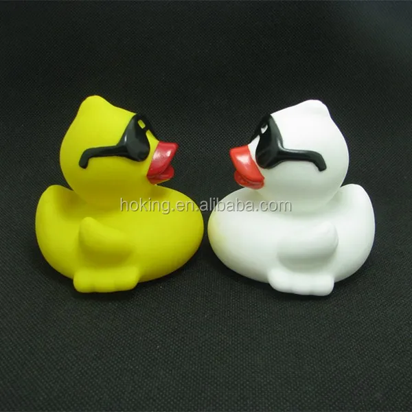 Current mold logo color customizable rubber duckies stuffed yellow duck with sunglasses for kids play