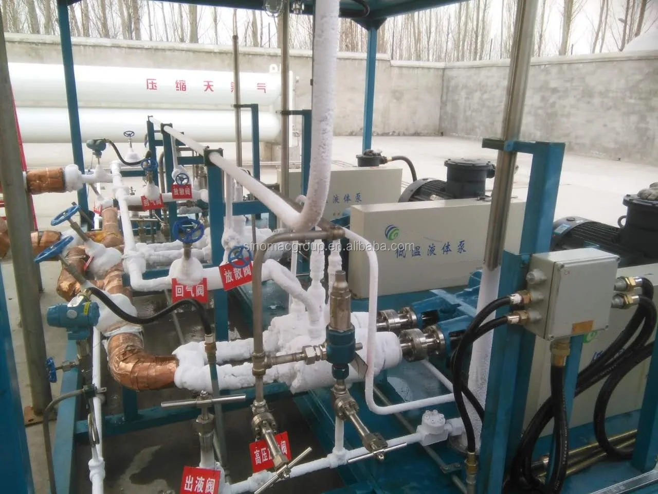 oxygen gas Filling Station.JPG