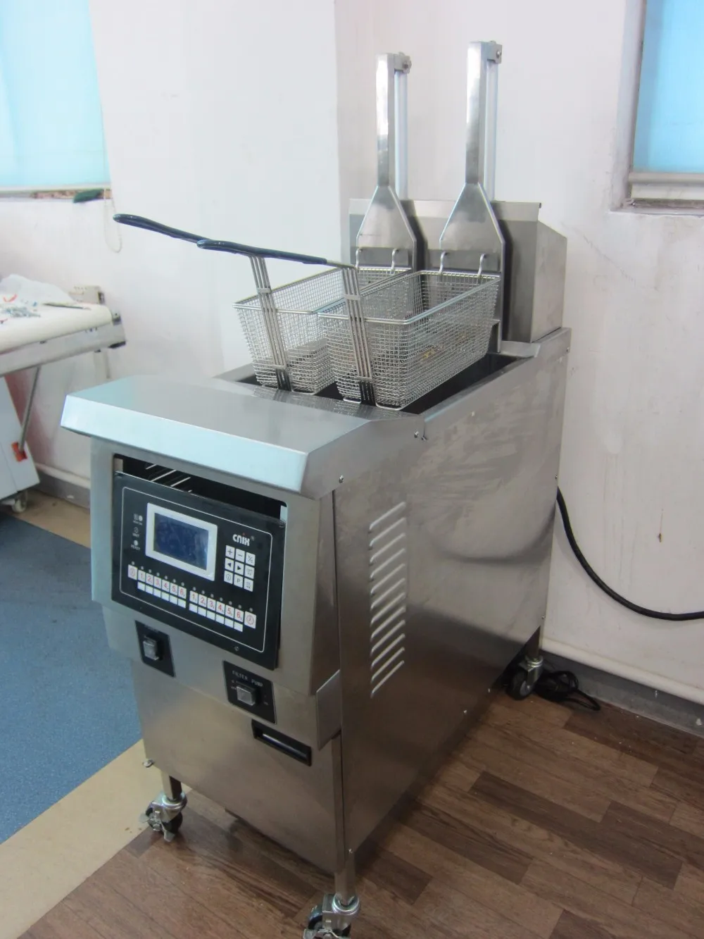 Electric Automatically Lift Chicken Fryer /chicken Deep Fryer /chicken
