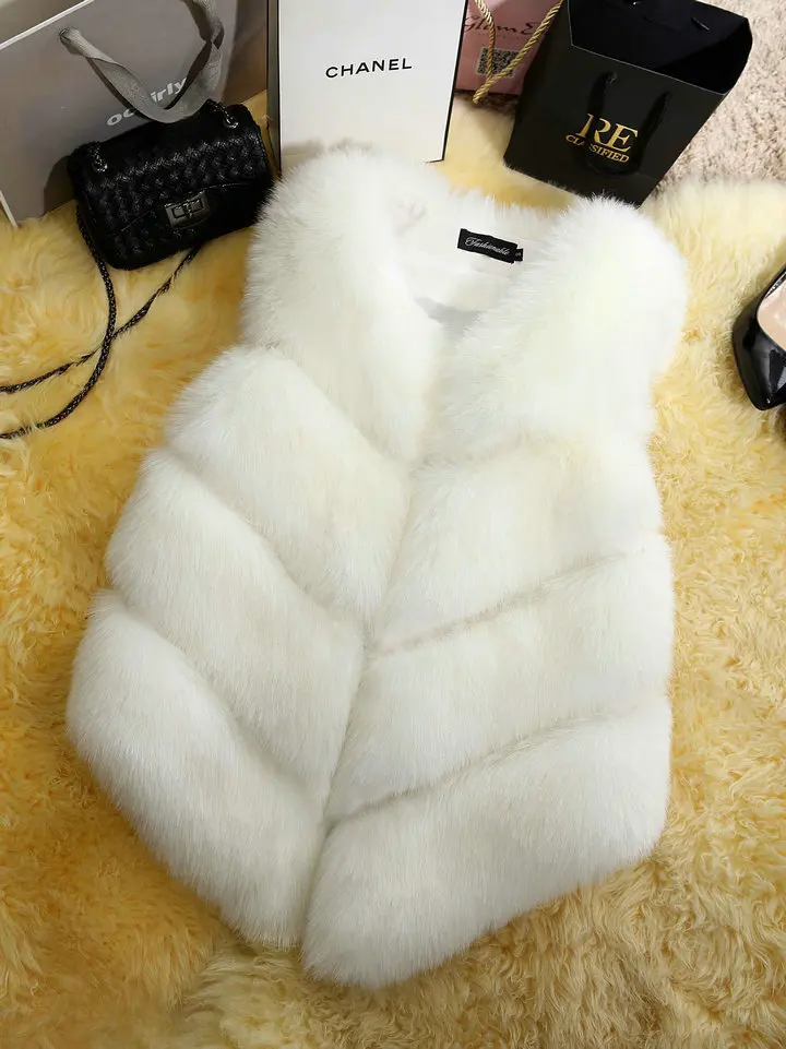 
Hot Selling Elegance Fashion Clothing V Neck Warm European Coat Winter Vest Women Faux Fur Lining Cheap Turkey Fur Coat 