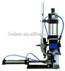 Pneumatic stretching single clipping machine