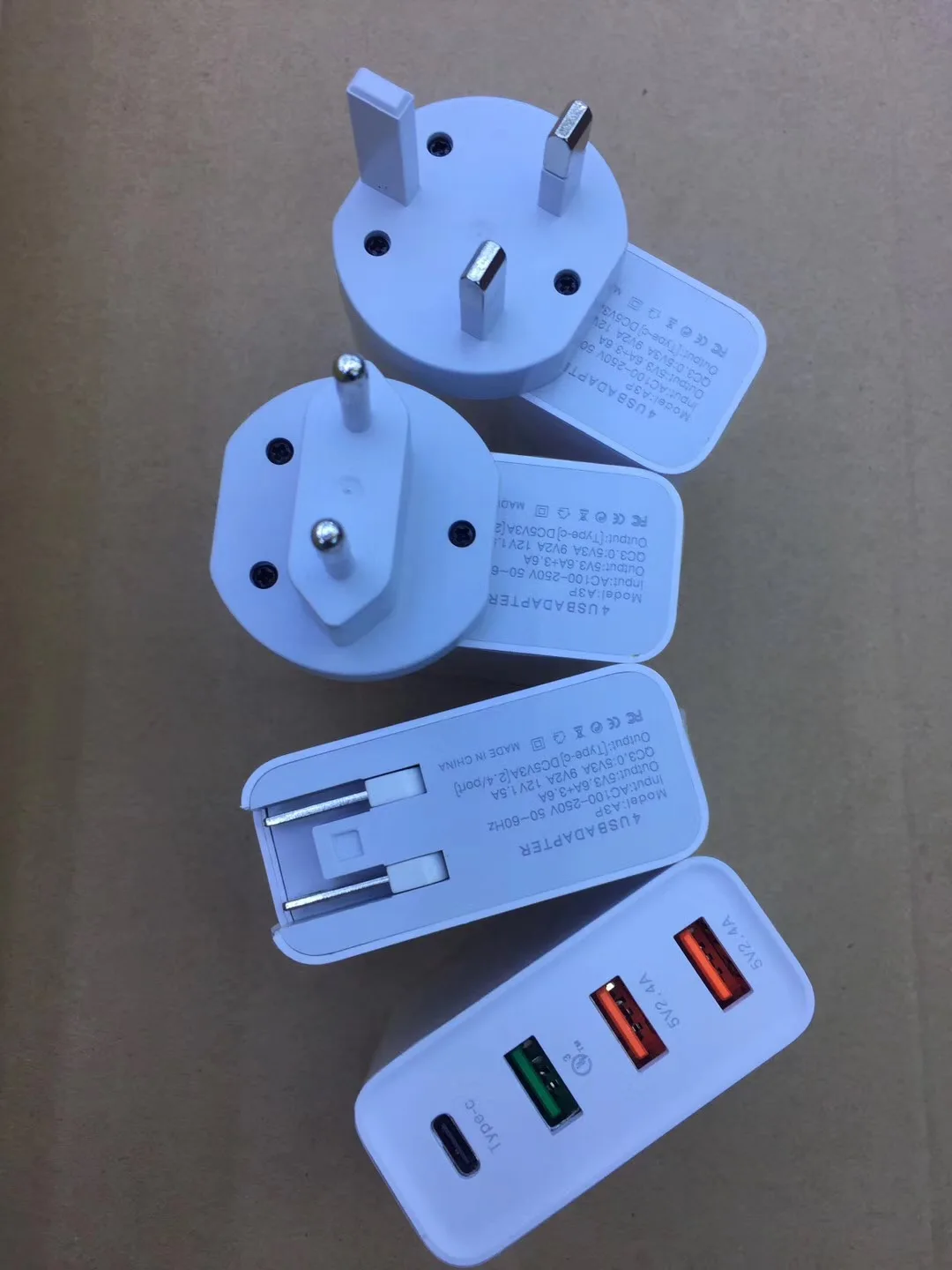 
2019 Hot Selling Travel Power Adapter 48W PD USB Type C Charger for Macbook and Phones 