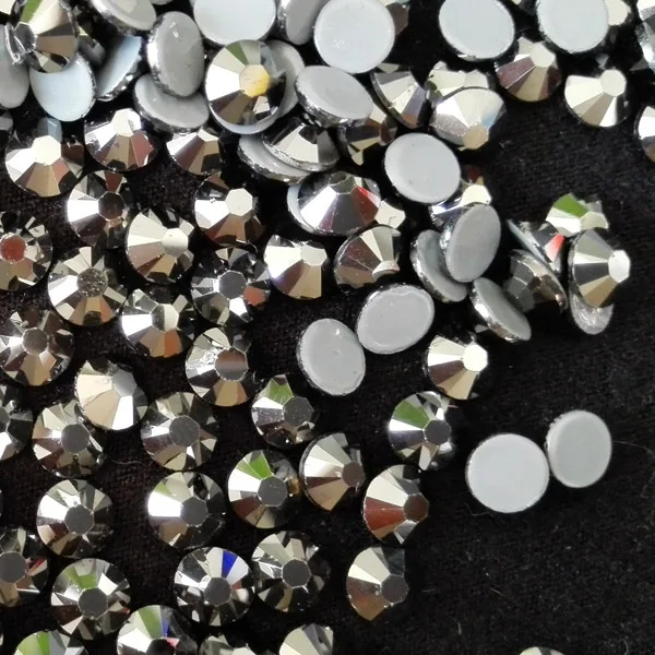 Pellosa Shiny Hot Fix Rhinestones Mine Gold Shadow 16 Cutting Facets