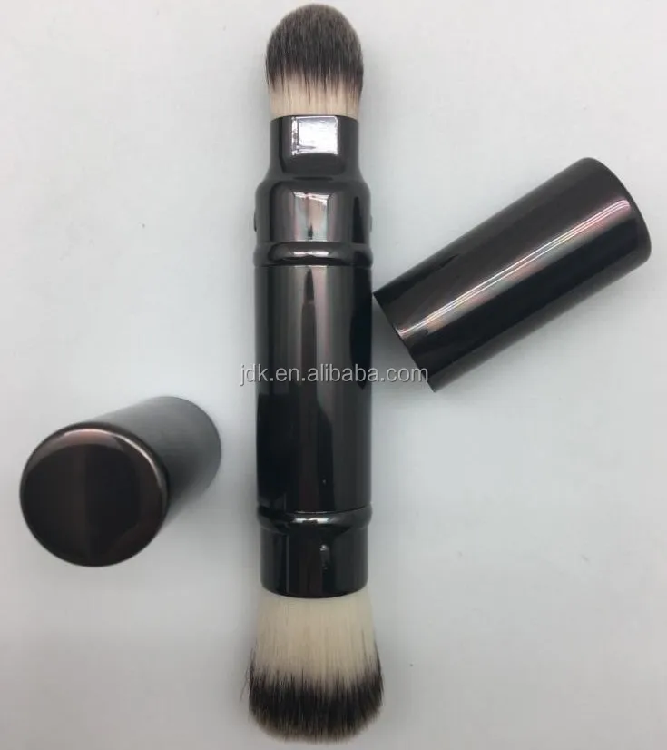 retractable makeup brush