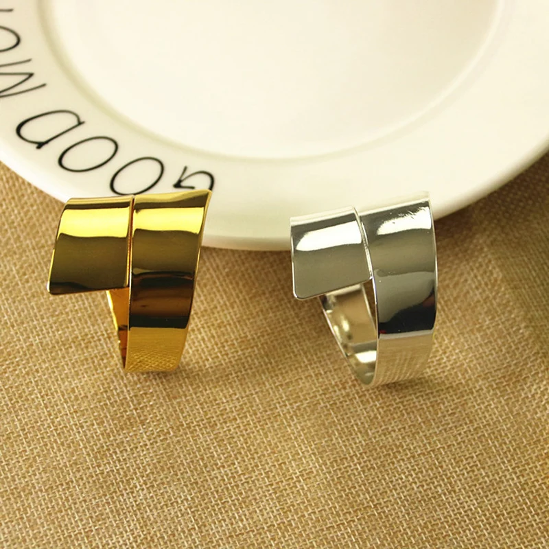 

Factory direct selling stainless steel napkin ring metal 8-shaped napkin ring hotel home wedding towel ring, Gold.silver