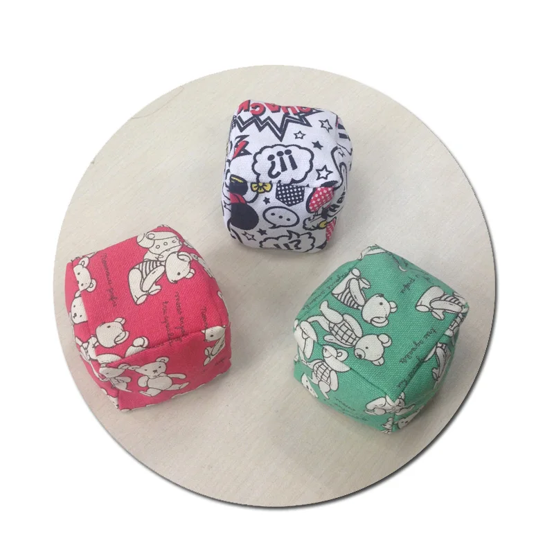 cloth juggling ball.jpg